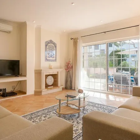 Joanne Apartment Vale do Lobo