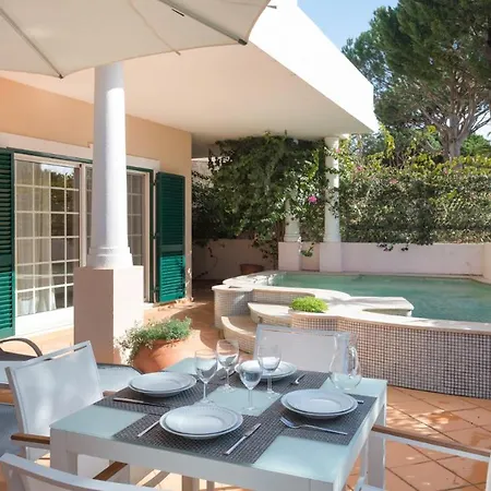Apartment Joanne Vale do Lobo